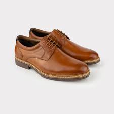 Zapato marrón